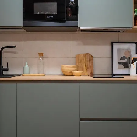 Botanic Pio X Private Bathroom, New Kitchen & Tram To 3* Velence